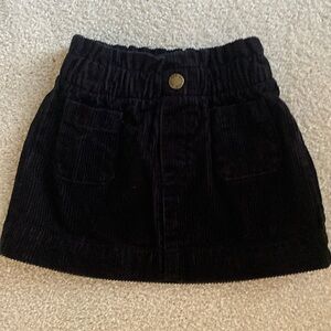 Gap baby black corduroy skirt,size 12-18 months